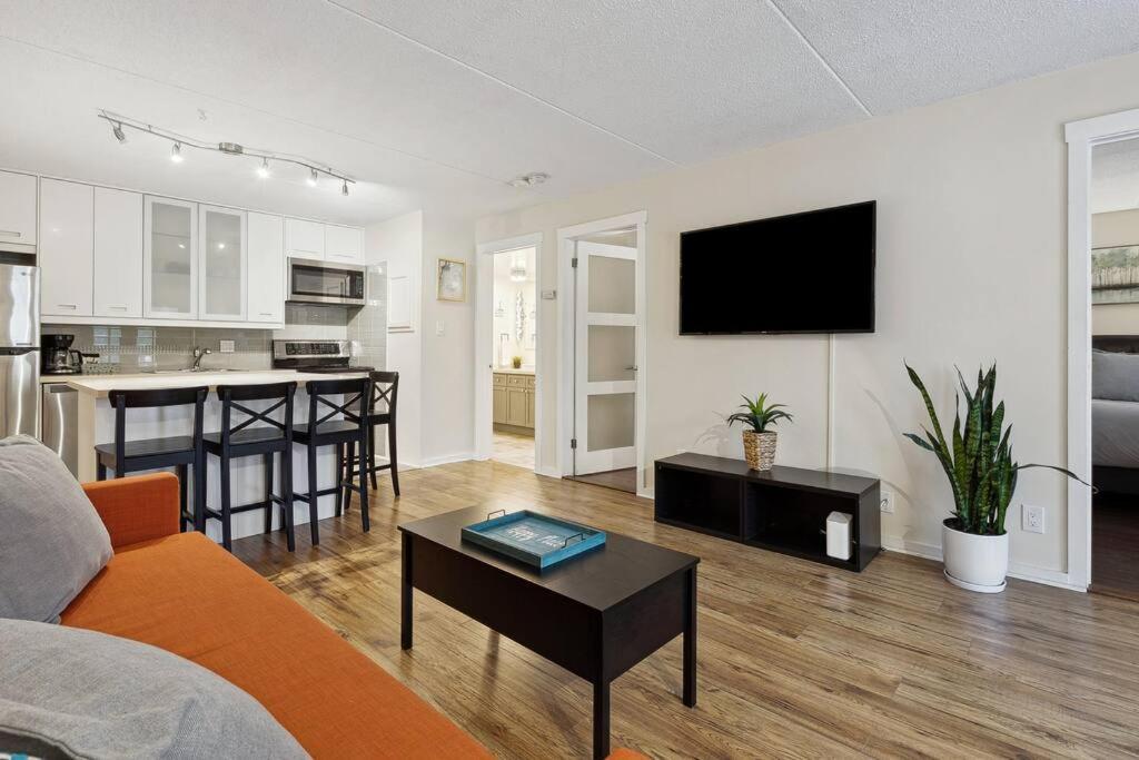 Whispering Pines Escape Lejlighed Collingwood Eksteriør billede